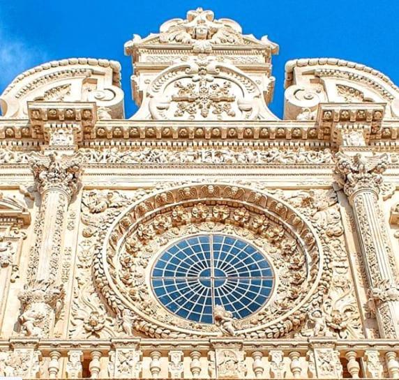 "Il Vecchio Salone" Appartamento In Pieno Centro Con Garage Privato Lecce Eksteriør bilde