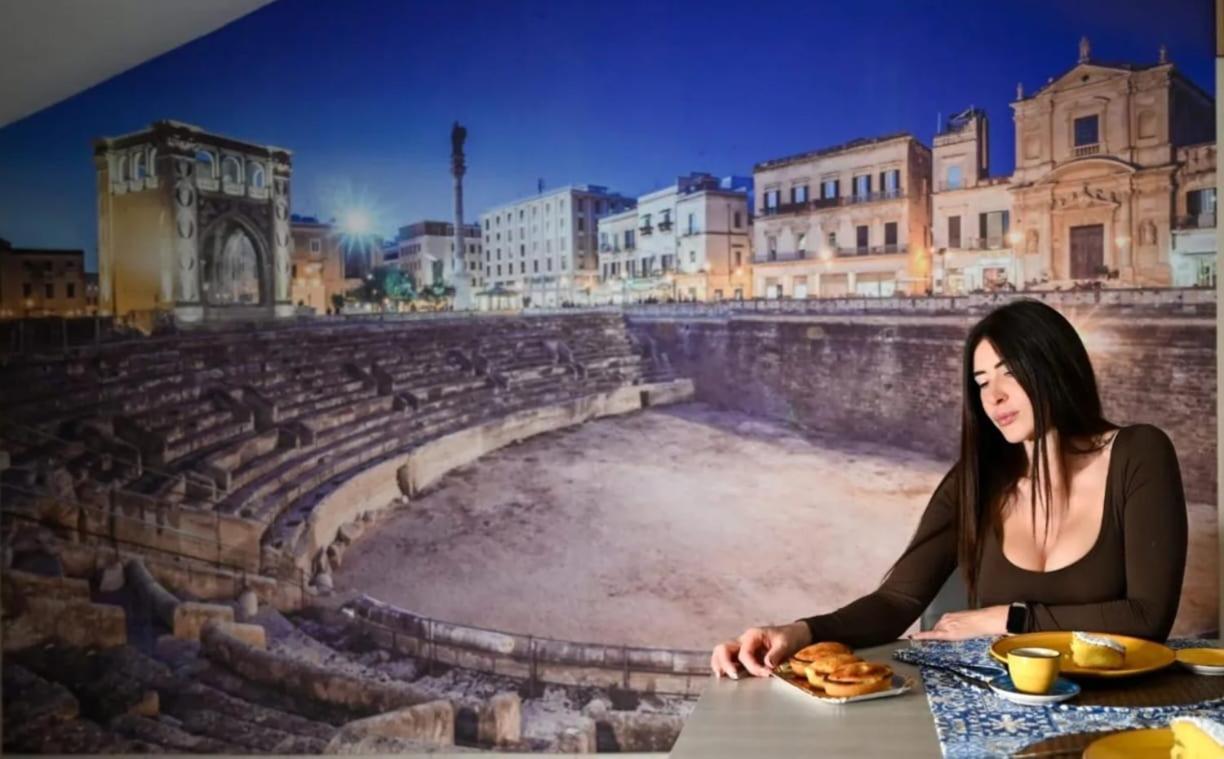 "Il Vecchio Salone" Appartamento In Pieno Centro Con Garage Privato Lecce Eksteriør bilde