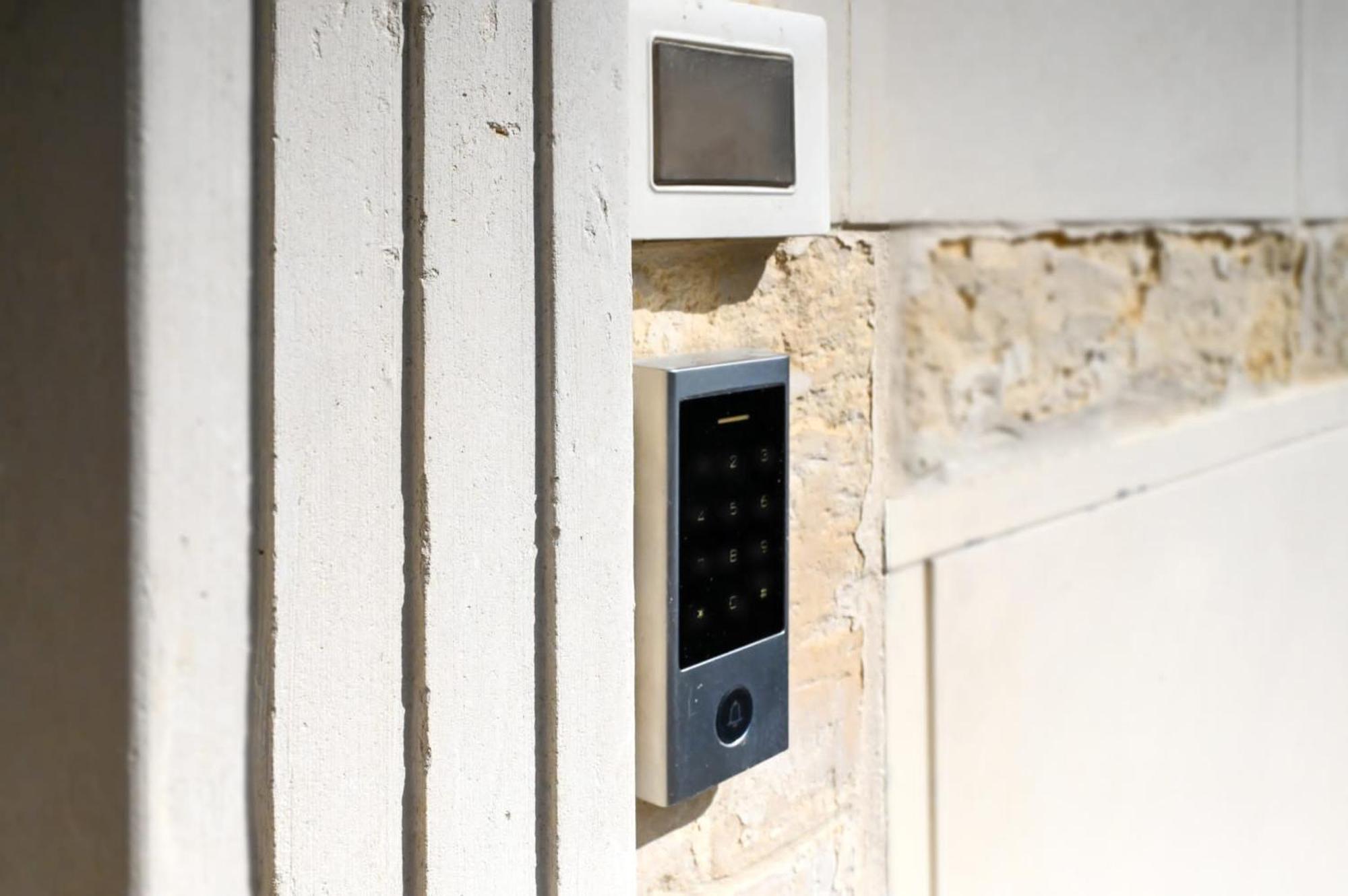 "Il Vecchio Salone" Appartamento In Pieno Centro Con Garage Privato Lecce Eksteriør bilde