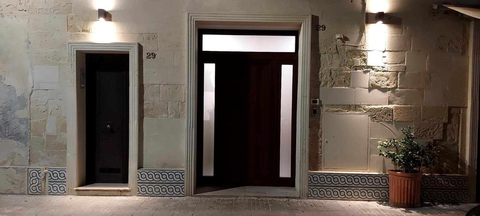 "Il Vecchio Salone" Appartamento In Pieno Centro Con Garage Privato Lecce Eksteriør bilde